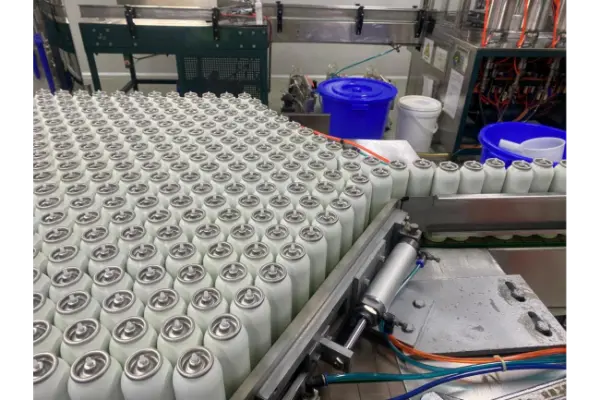 ​RIEMPIMENTO DELLA PROTEZIONE SOLARE SPRAY